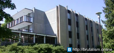 Craigdarroch Residences, University of Victoria, Victoria, British Columbia, Canada_1