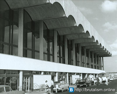 Glasgow-Abbotsinch Airport_1