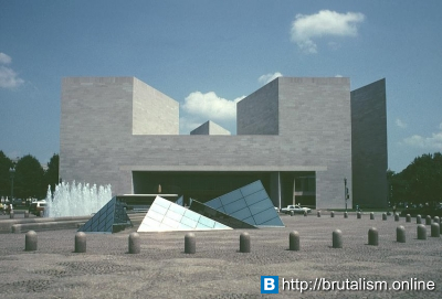 National Gallery of Art, East Building, Washington DC, USA